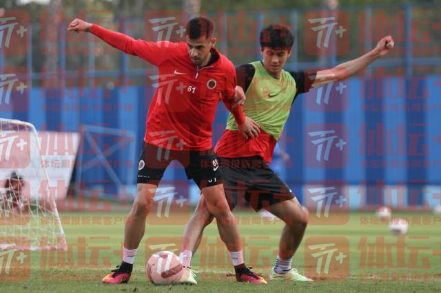 国足唯一海归今日归队 吴少聪带着胜利回国